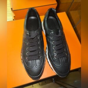 Hermes trail sneakers SZ 37